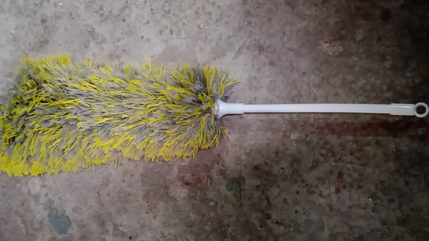 Long Handle Microfiber Duster ? Extendable & Washable Cleaning Tool for Home, Car & Office (62cm)