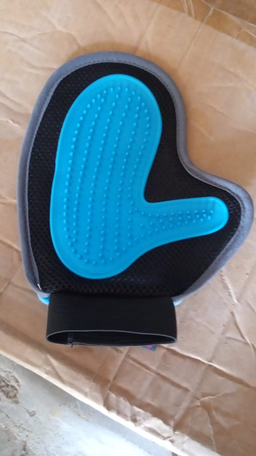 Pet Grooming Glove ? Humanized Descending Brush (1 Pc)