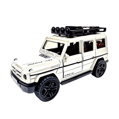 Alloy Metal Pull Back Die-cast Car, Jeep Model Car Off Road Die cast Metal Pullback Toy car with Doors Open Boys Gifts Toys for Kids Age 3 Years (Pack of 1)