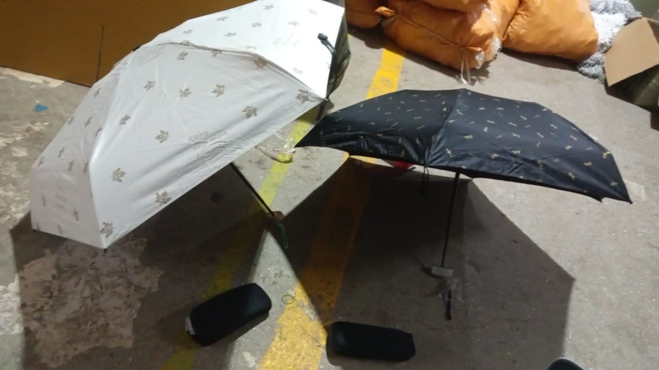 3-Fold Cute Umbrella ? Sun & Rain Protection, UV Shield (1 Pc / With Zip Case)