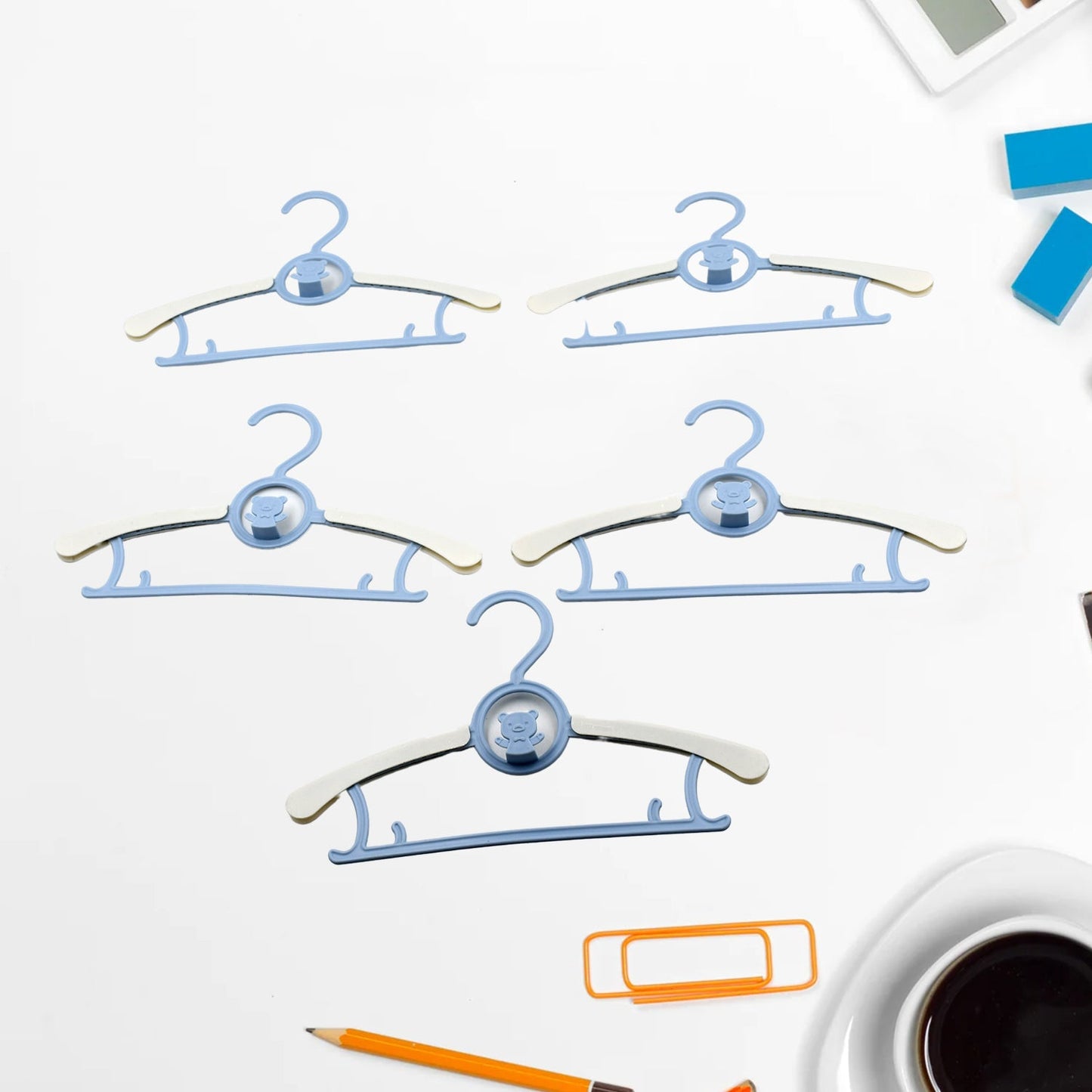 Large Adjustable Plastic Dress Hangers ? Space-Saving & Lightweight (5 Pc)