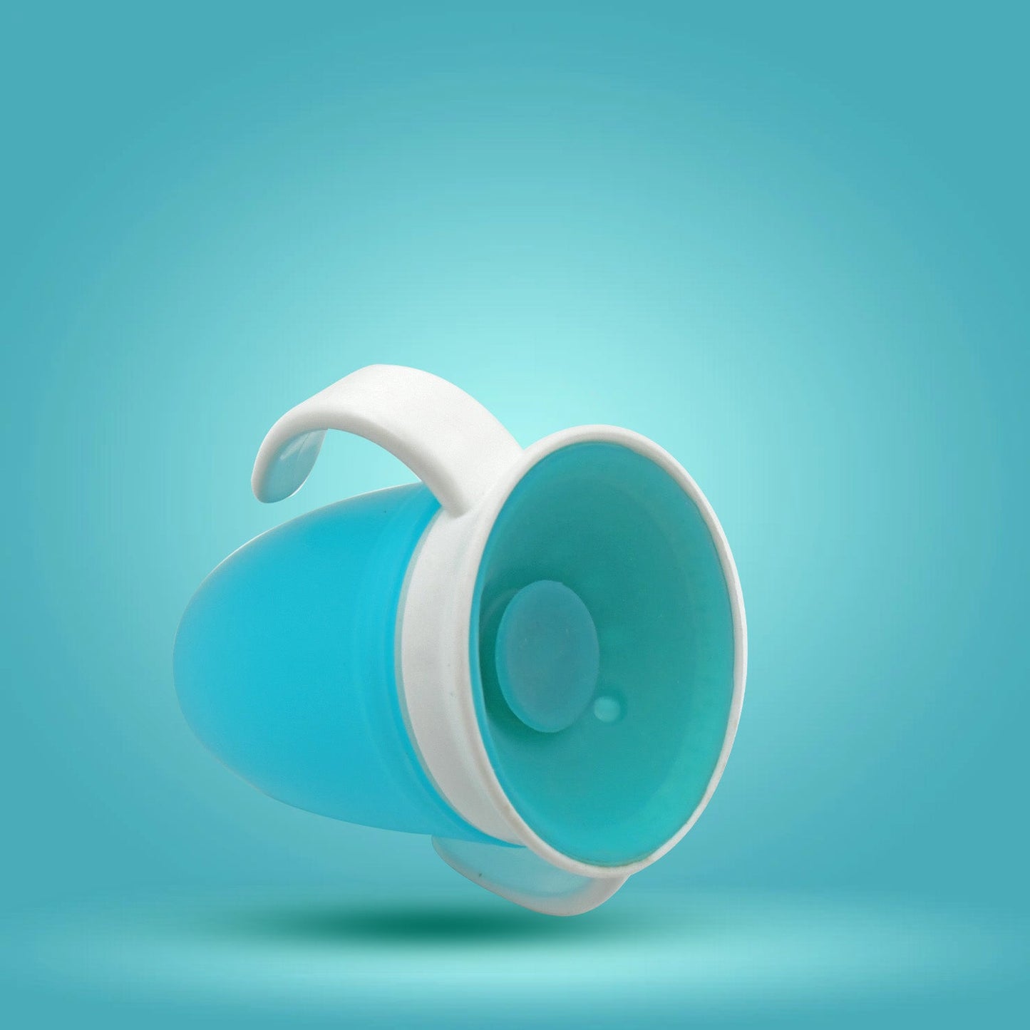 360d Magic Cup, Baby and Sippy Cup, Water and Weaning Cup 6 to 12 Months, 7 oz/207 ml, Doidy Cup - Training Sippy Cups - Use from 3-6 Months to Toddler (1 Pc 207ML)