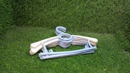 Large Adjustable Plastic Dress Hangers ? Space-Saving & Lightweight (5 Pc)